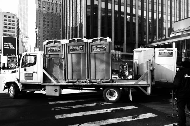 Best Portable toilet rental cost  in Fruitport, MI
